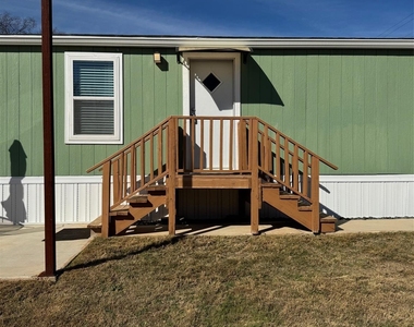 3520 Gerry Drive - Photo Thumbnail 2