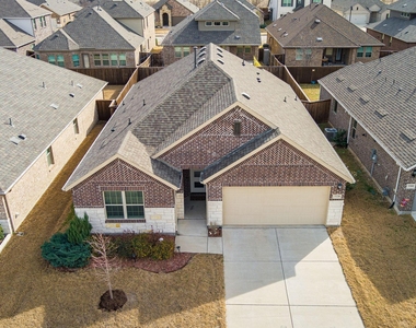 3220 Puffin Lane - Photo Thumbnail 1