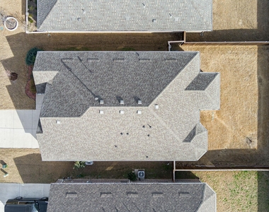 3220 Puffin Lane - Photo Thumbnail 5