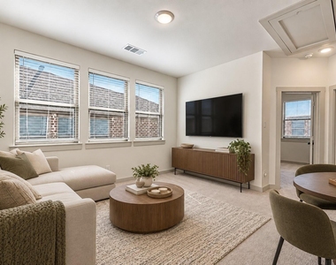 325 Mcconathy Way - Photo Thumbnail 13