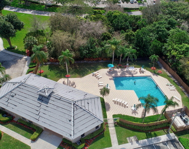 321 Norwood Terrace - Photo Thumbnail 29