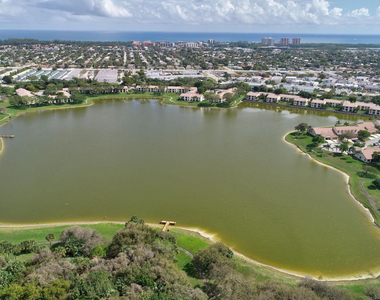 321 Norwood Terrace - Photo Thumbnail 31