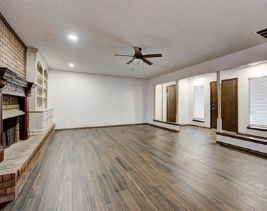 11044 Folkstone Drive - Photo Thumbnail 11