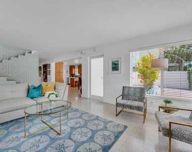 3321 Ne 16th Court - Photo Thumbnail 7