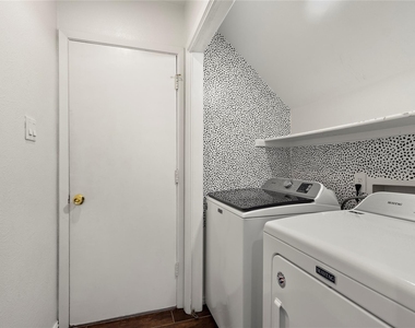 2908 Nova Drive - Photo Thumbnail 11