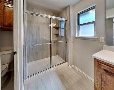 508 Nw 177th Street - Photo Thumbnail 9