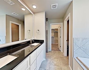 3325 Nw 158th Terrace - Photo Thumbnail 8