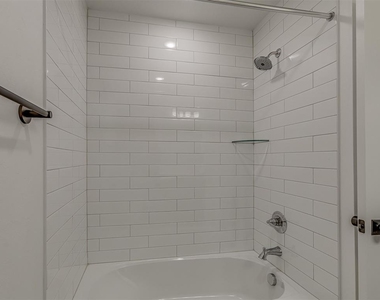 3717 Nw 177th Street - Photo Thumbnail 34