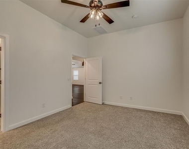 3717 Nw 177th Street - Photo Thumbnail 25