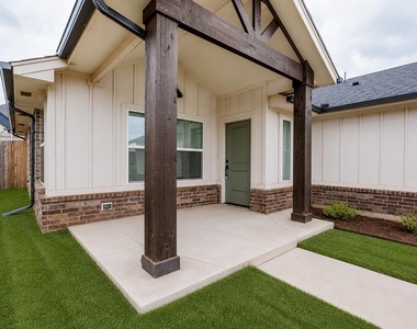 3717 Nw 177th Street - Photo Thumbnail 12