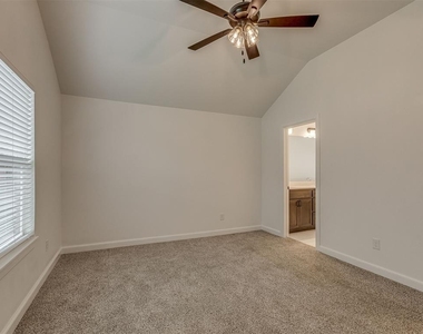3717 Nw 177th Street - Photo Thumbnail 24