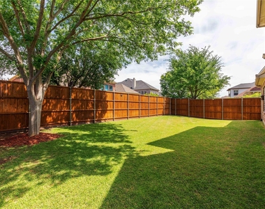 13888 Eleanor Avenue - Photo Thumbnail 33