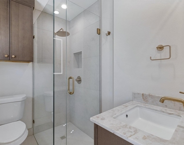 11138 Wyatt Street - Photo Thumbnail 10