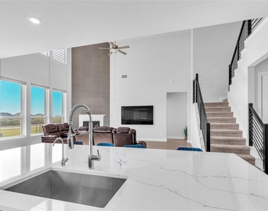 4158 Yellow Jasmine Lane - Photo Thumbnail 7