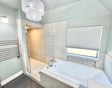 124 Country Lakes Boulevard - Photo Thumbnail 19