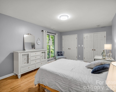 335 Melrose Avenue - Photo Thumbnail 27