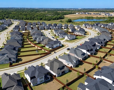 6500 Fort Parker Way - Photo Thumbnail 8