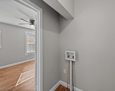 3770 W 6th Street - Photo Thumbnail 11