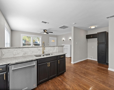 3770 W 6th Street - Photo Thumbnail 7