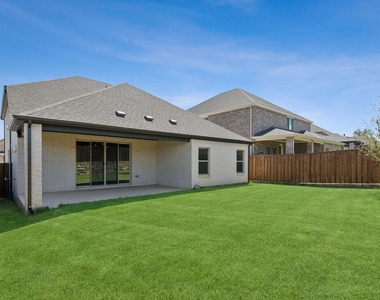 2453 Yosemite Way - Photo Thumbnail 34