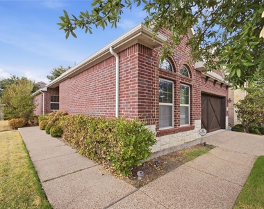 3009 Hereford Drive - Photo Thumbnail 1