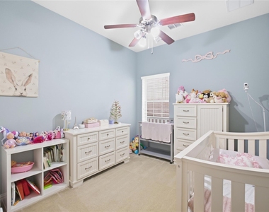 3009 Hereford Drive - Photo Thumbnail 18