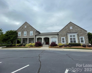 9709 Glenburn Lane - Photo Thumbnail 29