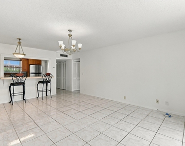 705 Lori Drive - Photo Thumbnail 8