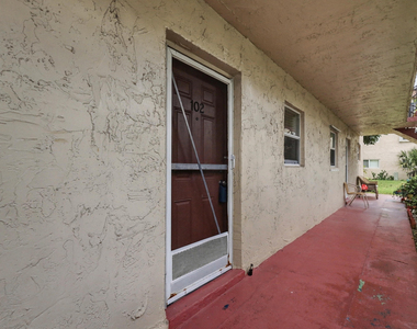 705 Lori Drive - Photo Thumbnail 32