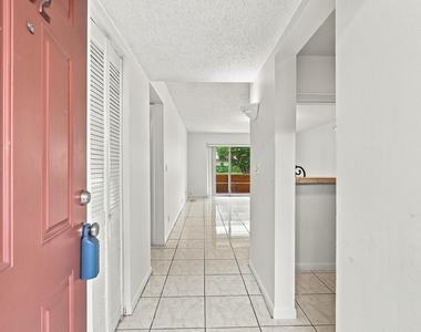705 Lori Drive - Photo Thumbnail 10