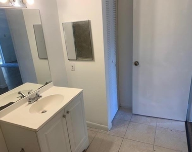 2169 Sw 80th Terrace - Photo Thumbnail 8