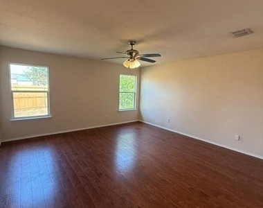 16909 Thorntree Court - Photo Thumbnail 16