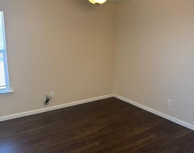 16909 Thorntree Court - Photo Thumbnail 22