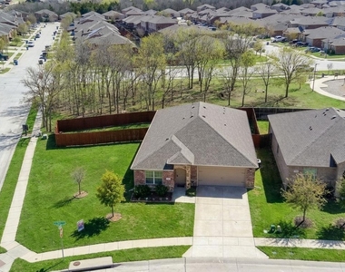 1301 Copper Street - Photo Thumbnail 3