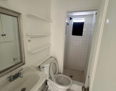 4547 Se Binnacle Way - Photo Thumbnail 6