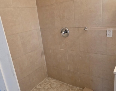 2524 Funston Street - Photo Thumbnail 11
