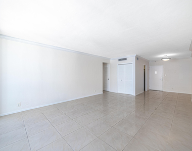 1200 West Avenue - Photo Thumbnail 7