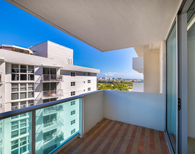 1200 West Avenue - Photo Thumbnail 5