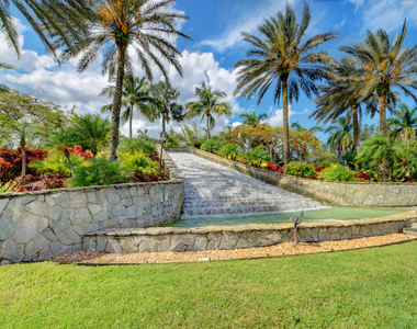 2175 Stonington Terrace - Photo Thumbnail 64
