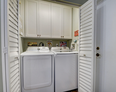 2175 Stonington Terrace - Photo Thumbnail 12