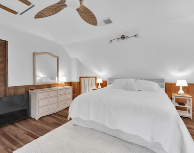 16747 95th Avenue N - Photo Thumbnail 21