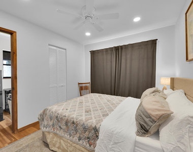 16747 95th Avenue N - Photo Thumbnail 12