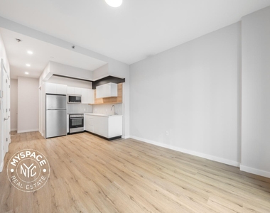 219 Lenox Road - Photo Thumbnail 1