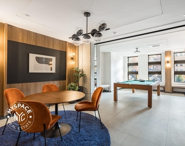219 Lenox Road - Photo Thumbnail 6