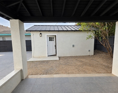 335 N Harvard - Photo Thumbnail 24
