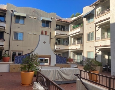 627 Deep Valley Drive - Photo Thumbnail 10