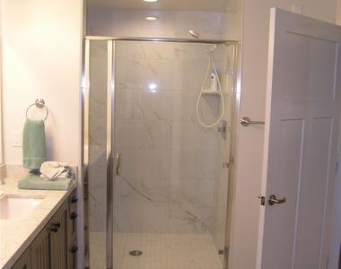 627 Deep Valley Drive - Photo Thumbnail 8