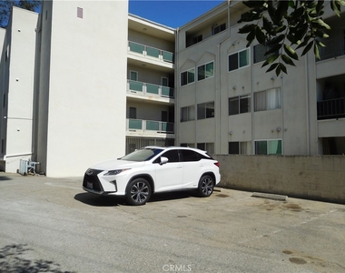 1015 N Michillinda - Photo Thumbnail 32