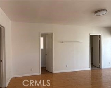 806 S Chapel - Photo Thumbnail 3