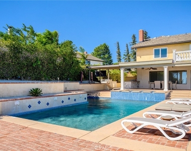 18536 Brymer Street - Photo Thumbnail 42